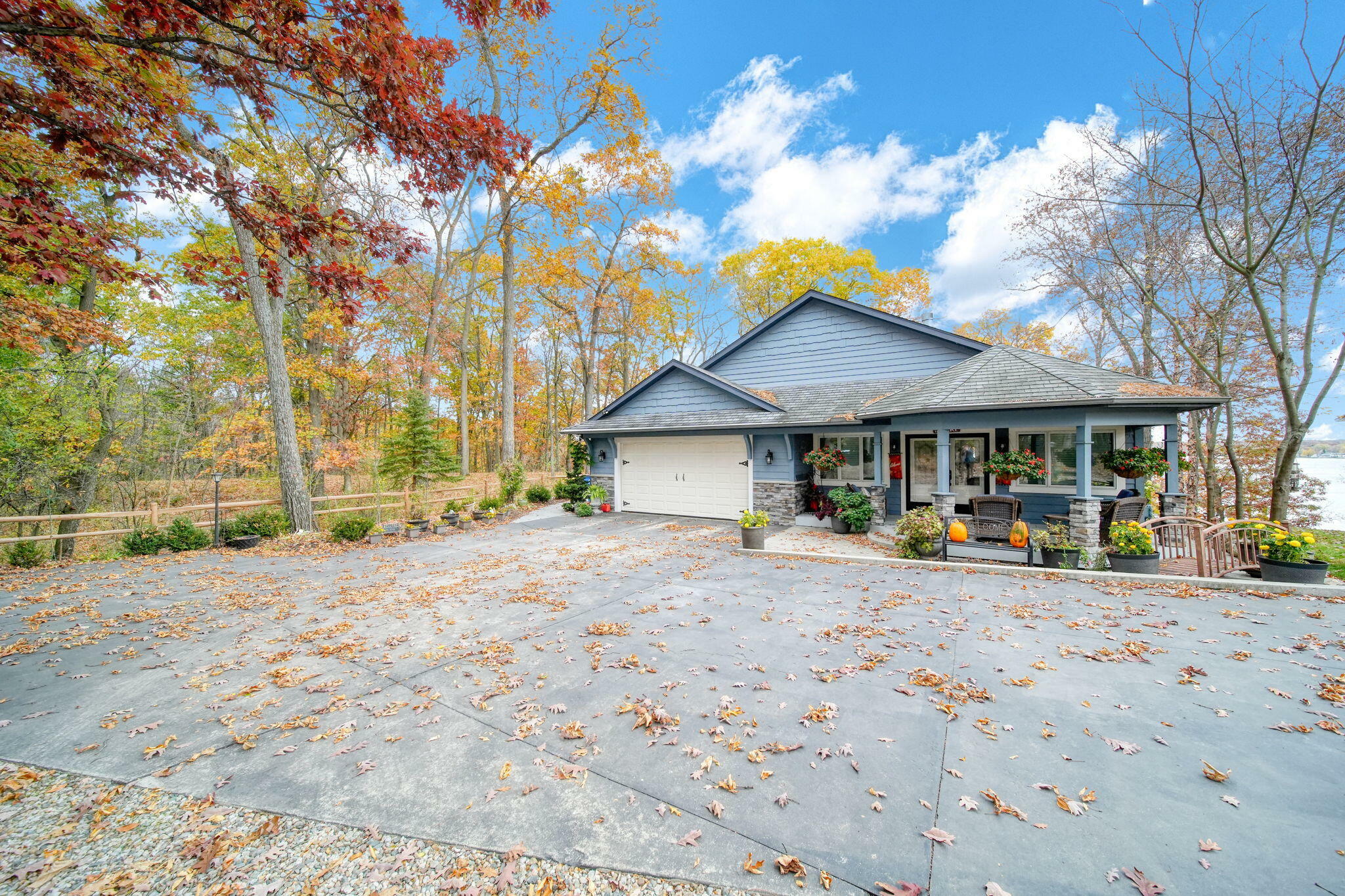 Property Photo:  2307 Tecumseh Drive  MI 49230 