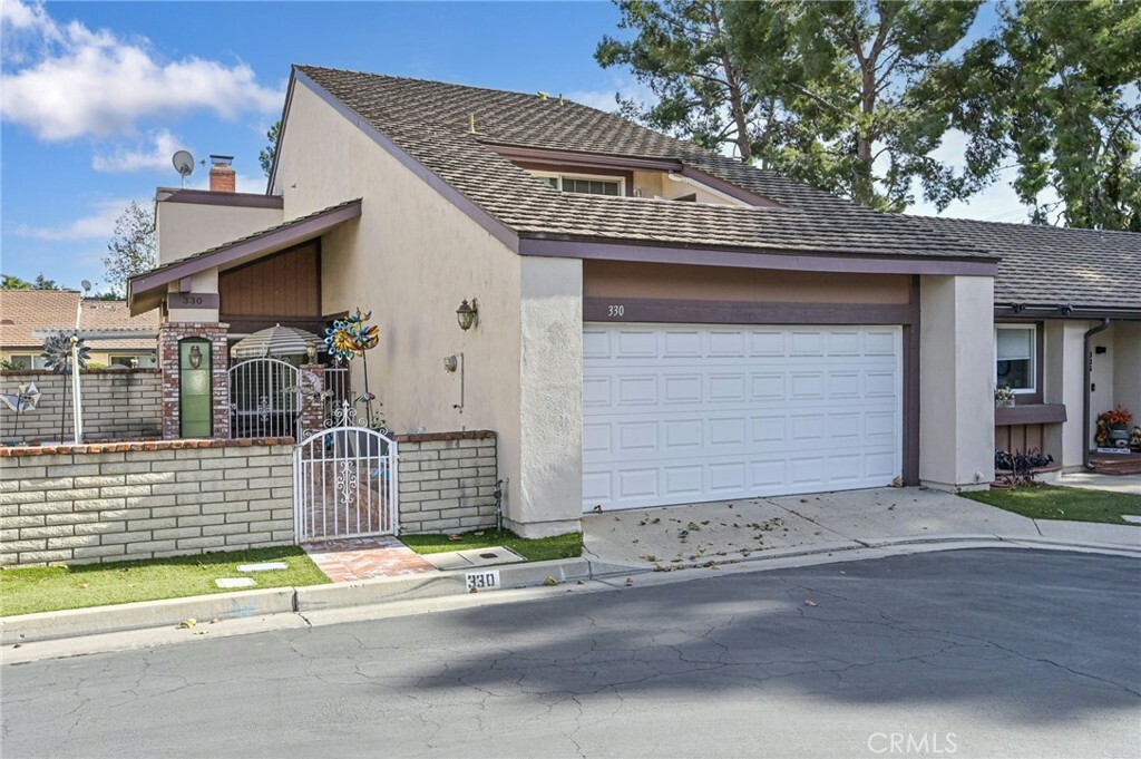 330 Dolores  Placentia CA 92870 photo