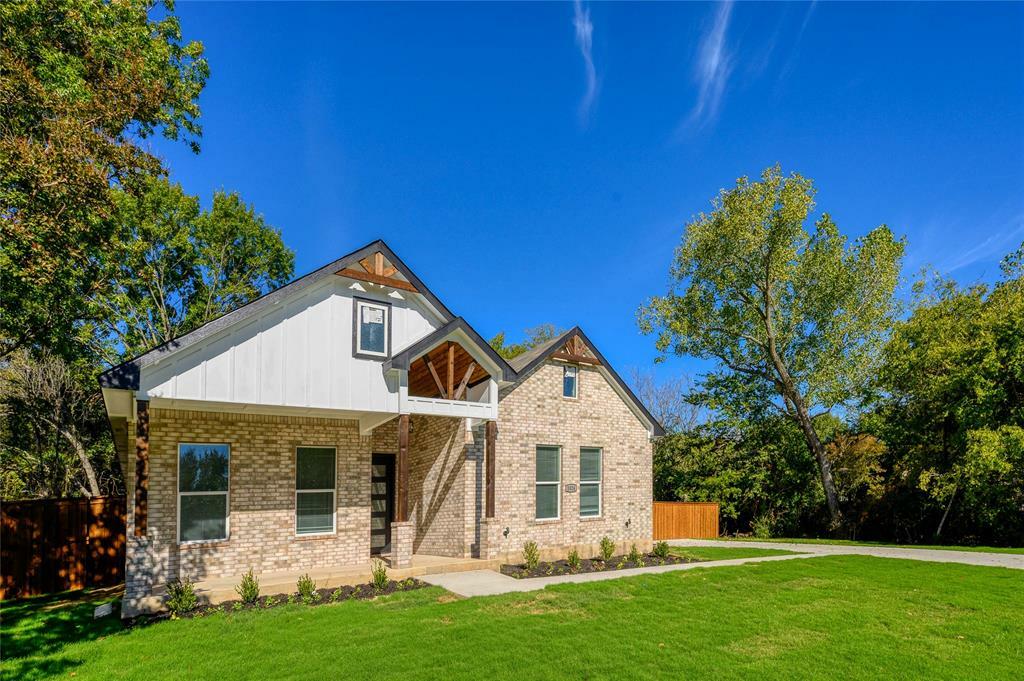 Property Photo:  1024 S Idlewild Drive  TX 75090 