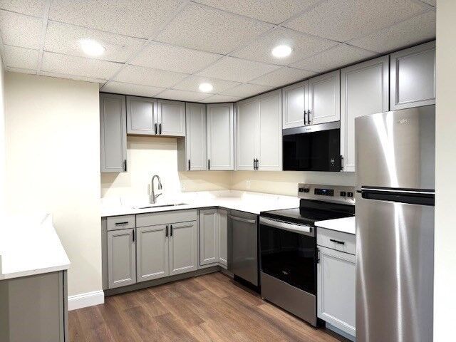 Property Photo:  111 Foster St 411  MA 01960 
