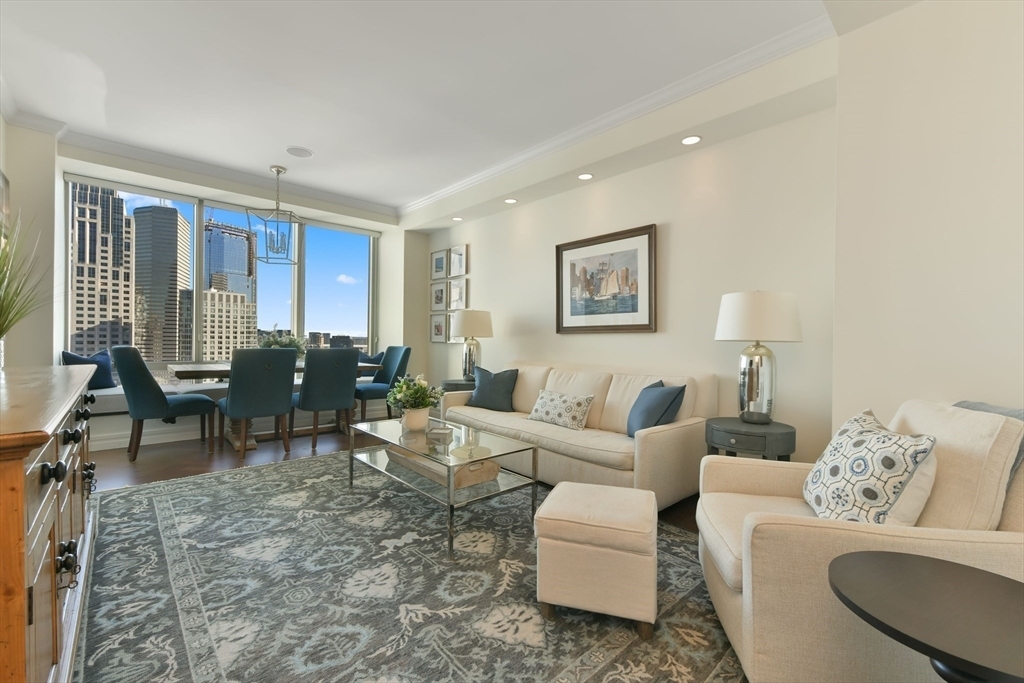 Property Photo:  2 Avery St 21A  MA 02111 
