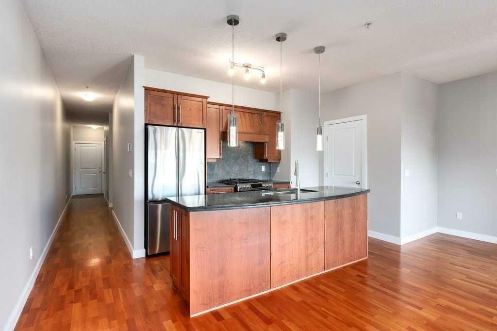 Property Photo:  1828 14 Street SW 204  AB T2T 3S9 