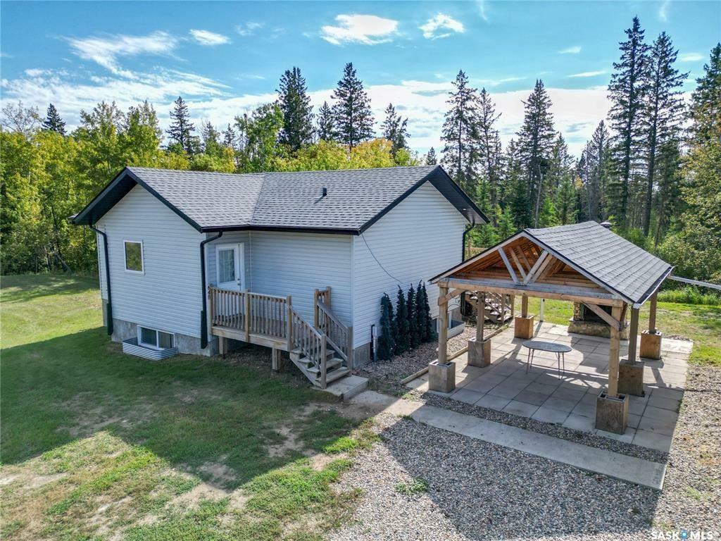 Property Photo:  640 8th Street NW  SK S6V 5R3 