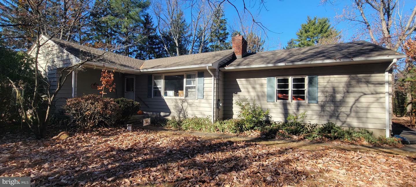 Property Photo:  18 Wagner Road  NJ 08559 