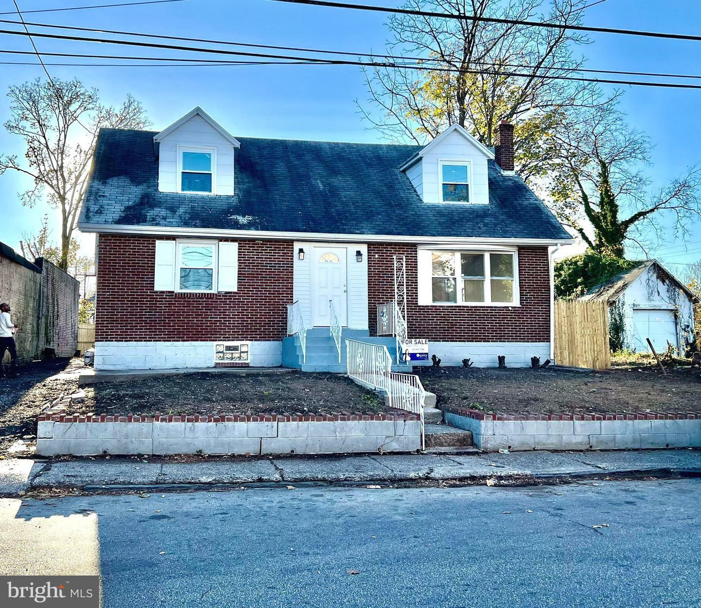 1010 Summit Street  Darby PA 19023 photo