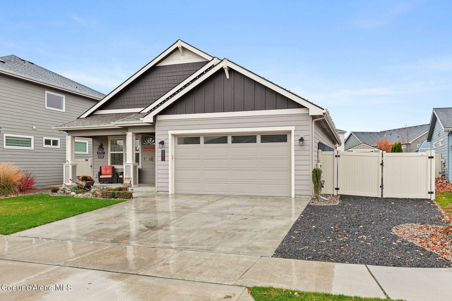 Property Photo:  1880 W Alsea Lp  ID 83854 