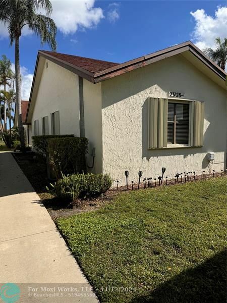 Property Photo:  23128 Barwood Park Ln  FL 33433 