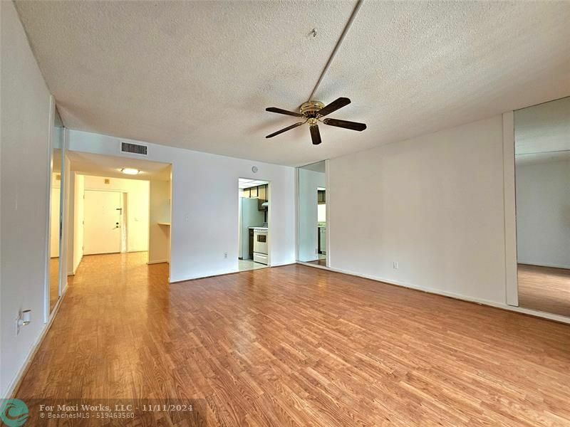 Property Photo:  10762 La Placida Dr 7-106  FL 33065 