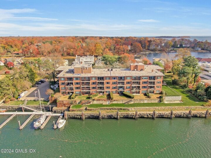 Property Photo: 630 Steamboat Road 2B CT 06830