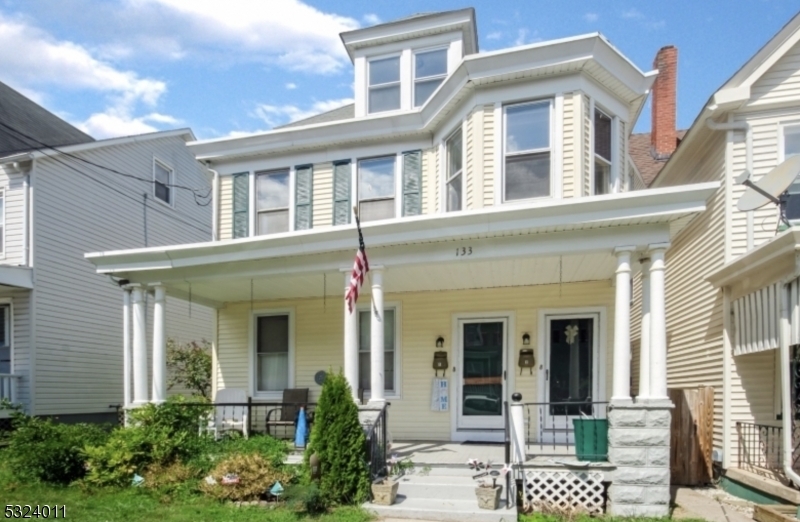 Property Photo:  133 Bullman St 2  NJ 08865 