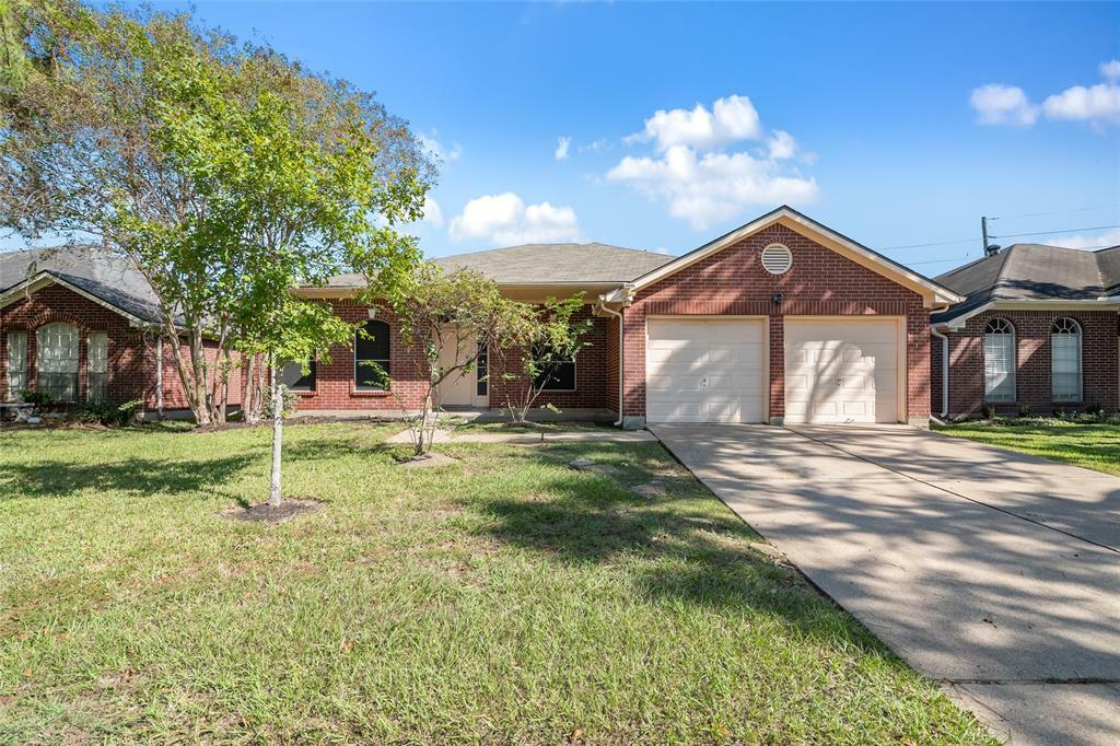 Property Photo: 2010 Foundary Drive TX 77493