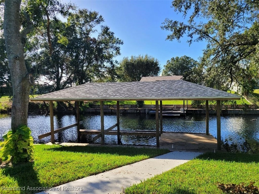 Property Photo:  237 Cumquat Road NE  FL 33852 