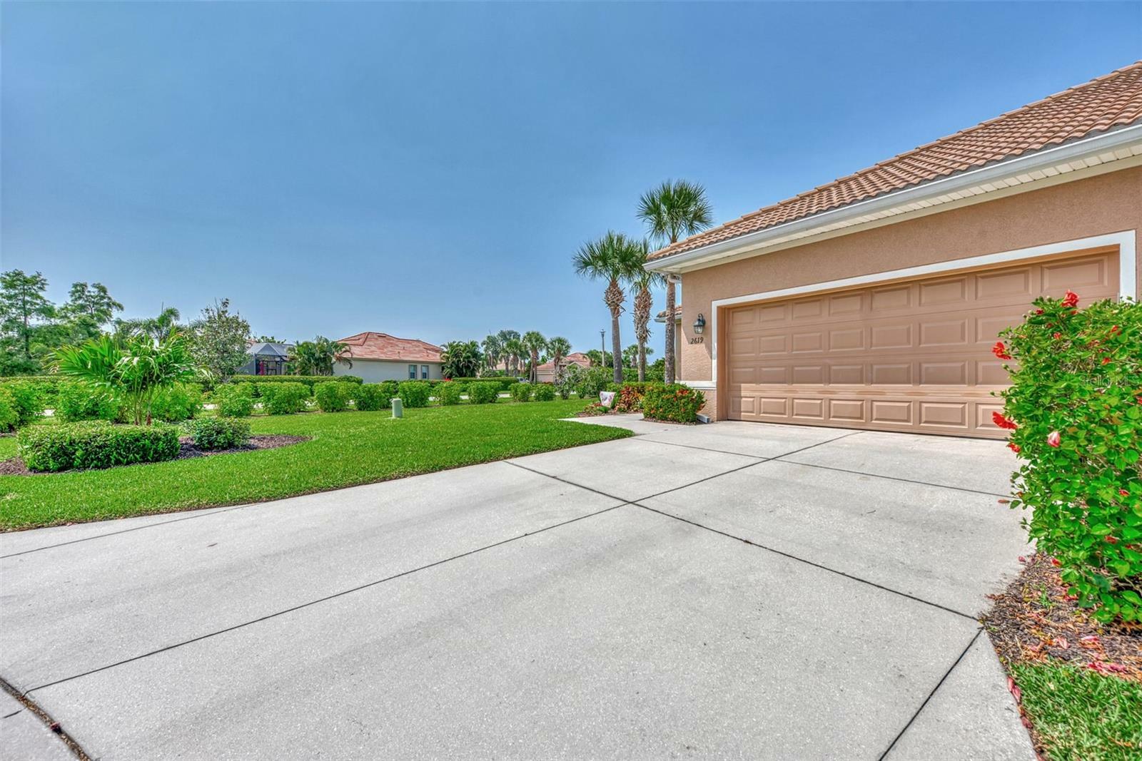 Property Photo:  2619 Wax Myrtle Court  FL 33953 