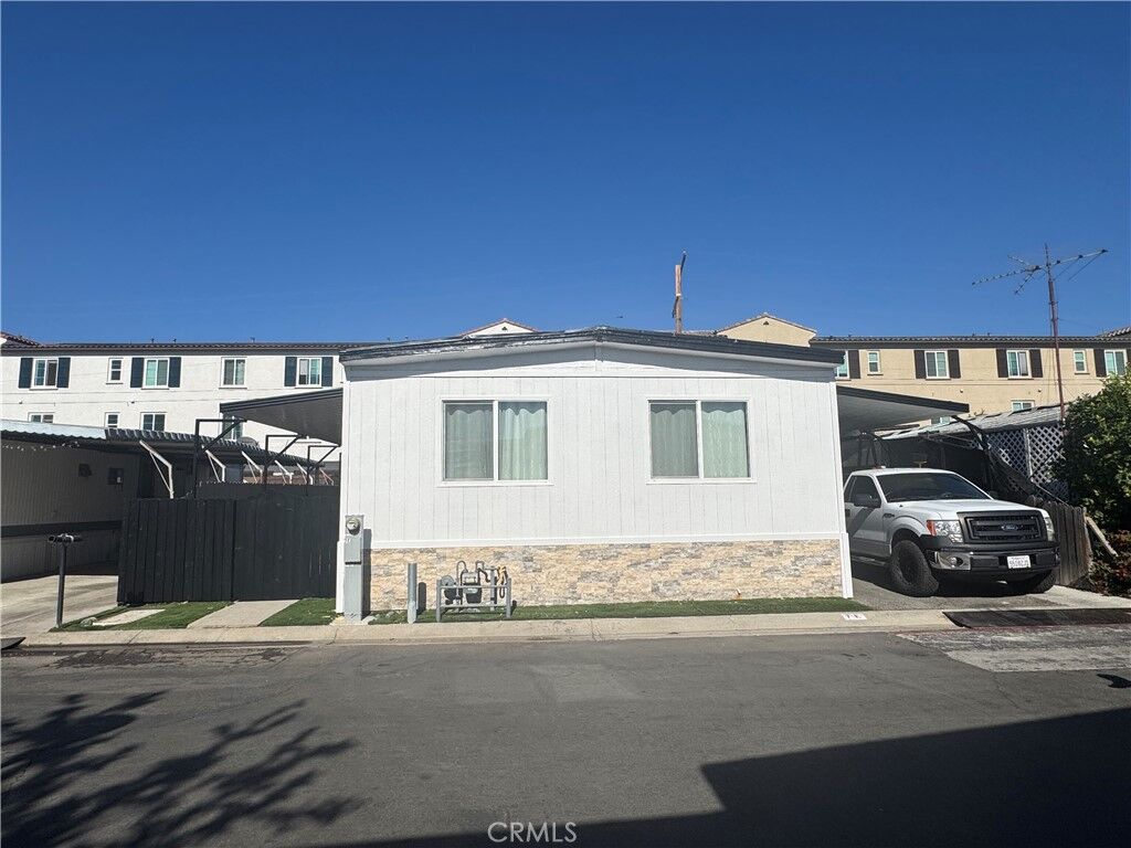 Property Photo: 650 La Seda Road 7E CA 91744