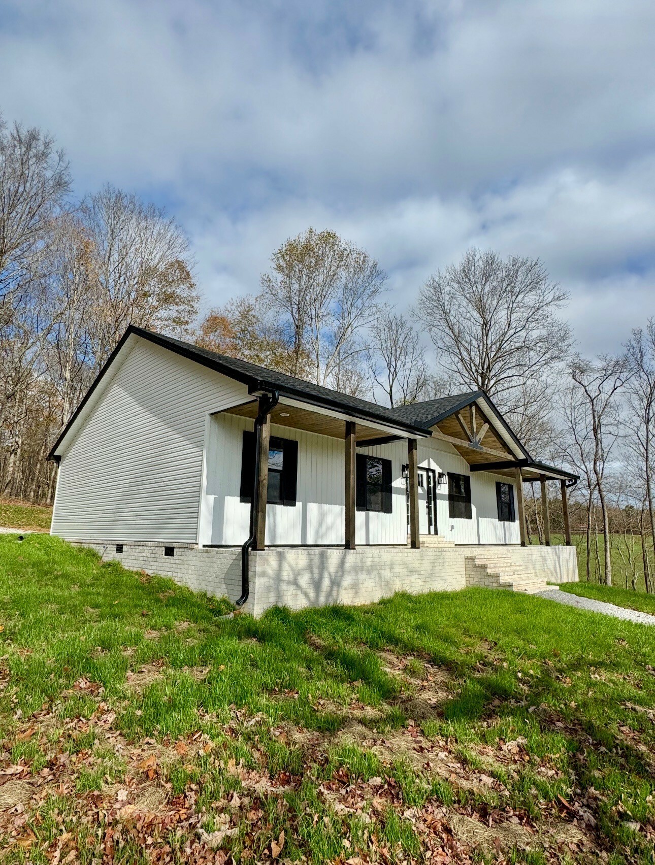 Property Photo:  105 Bailey Hollow Rd  TN 37061 