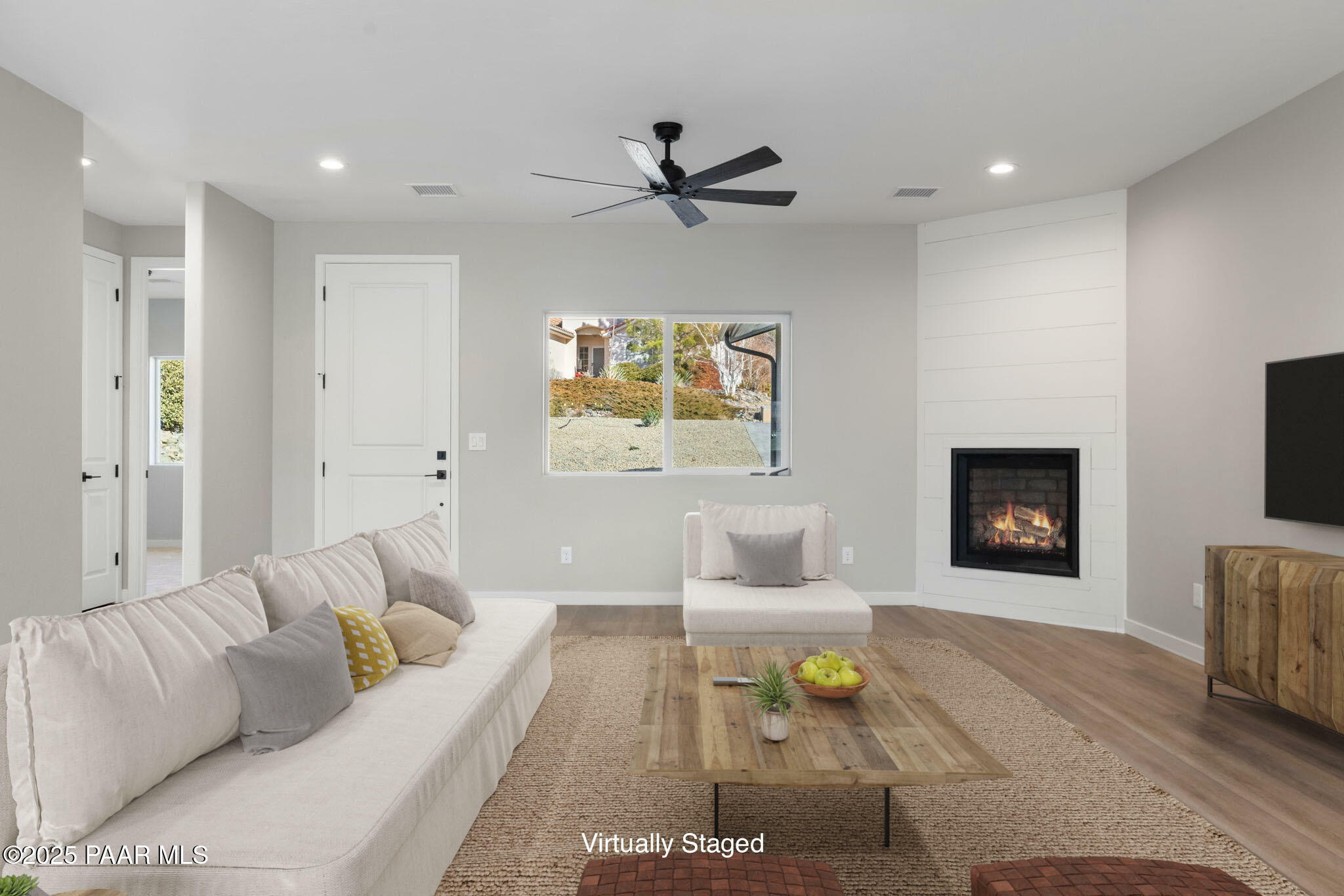 Property Photo: 942 N Latigo Lane AZ 86327