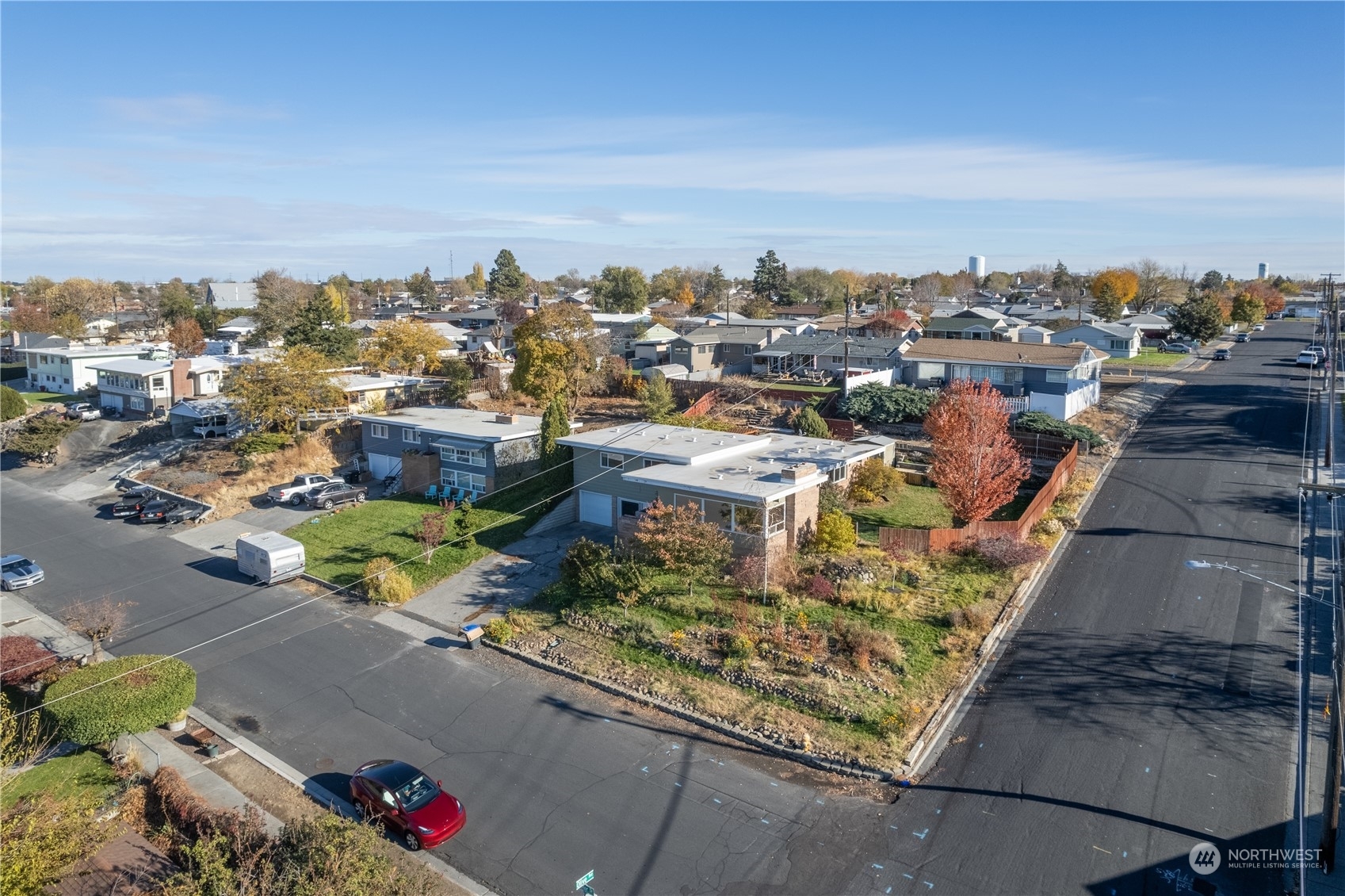 Property Photo: 835 S Kiefer Drive WA 98837