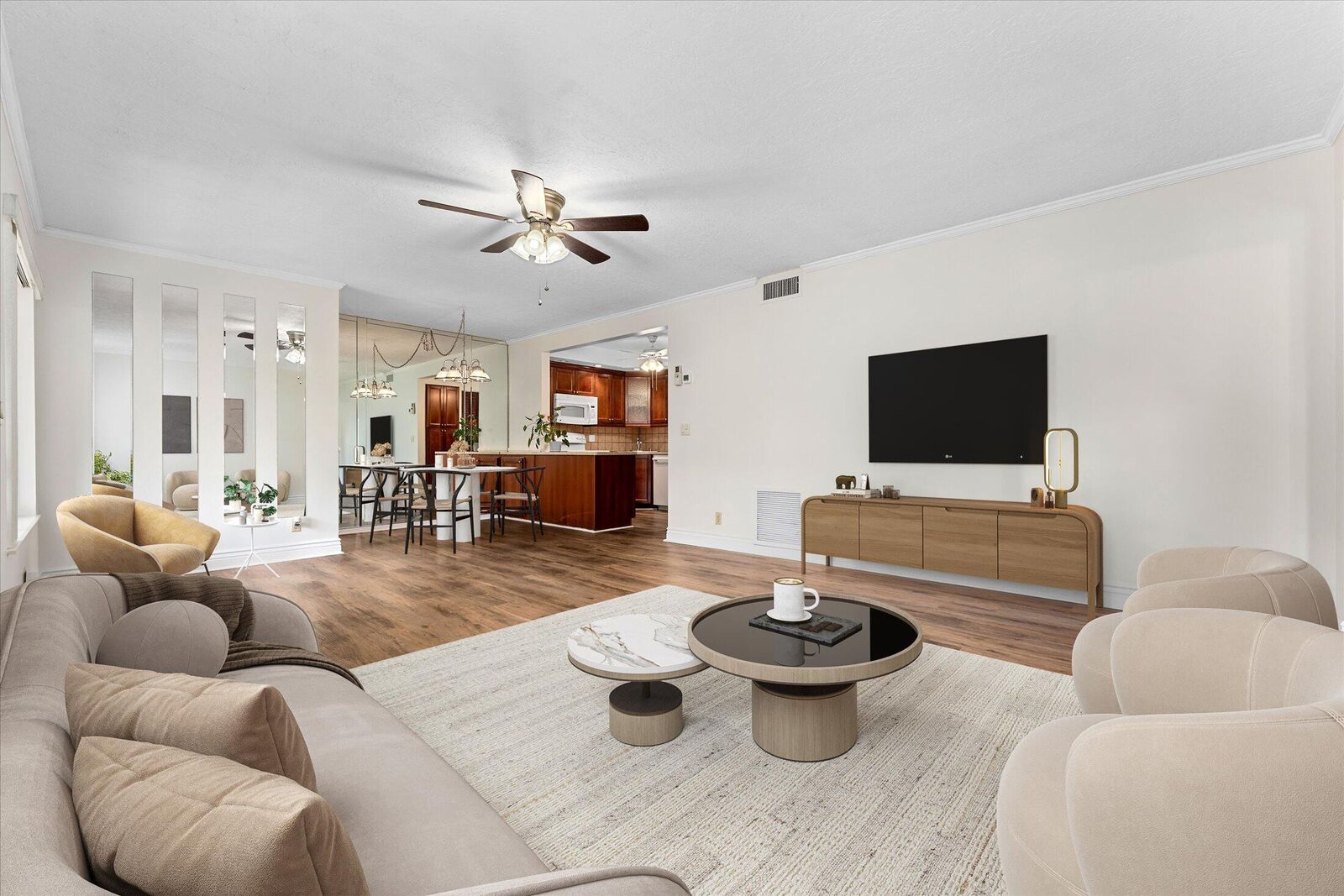 Property Photo: 301 Knotty Pine Circle D-1 FL 33463