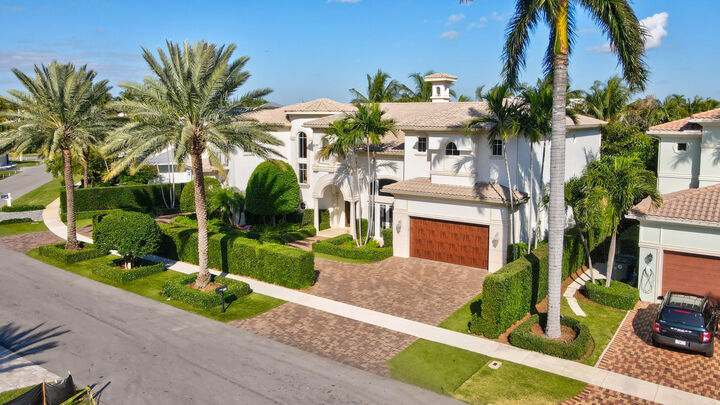 Property Photo:  435 NE 4th Street  FL 33432 