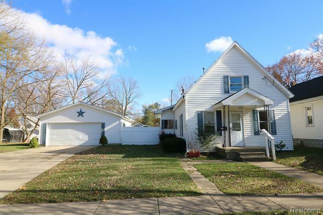 731 Grand Avenue  Owosso MI 48867 photo