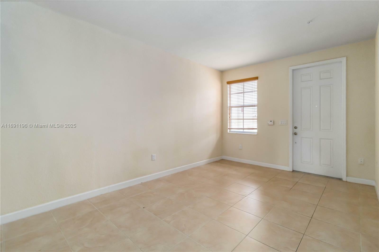 Property Photo:  140 Emerald Creek Way  FL 33325 