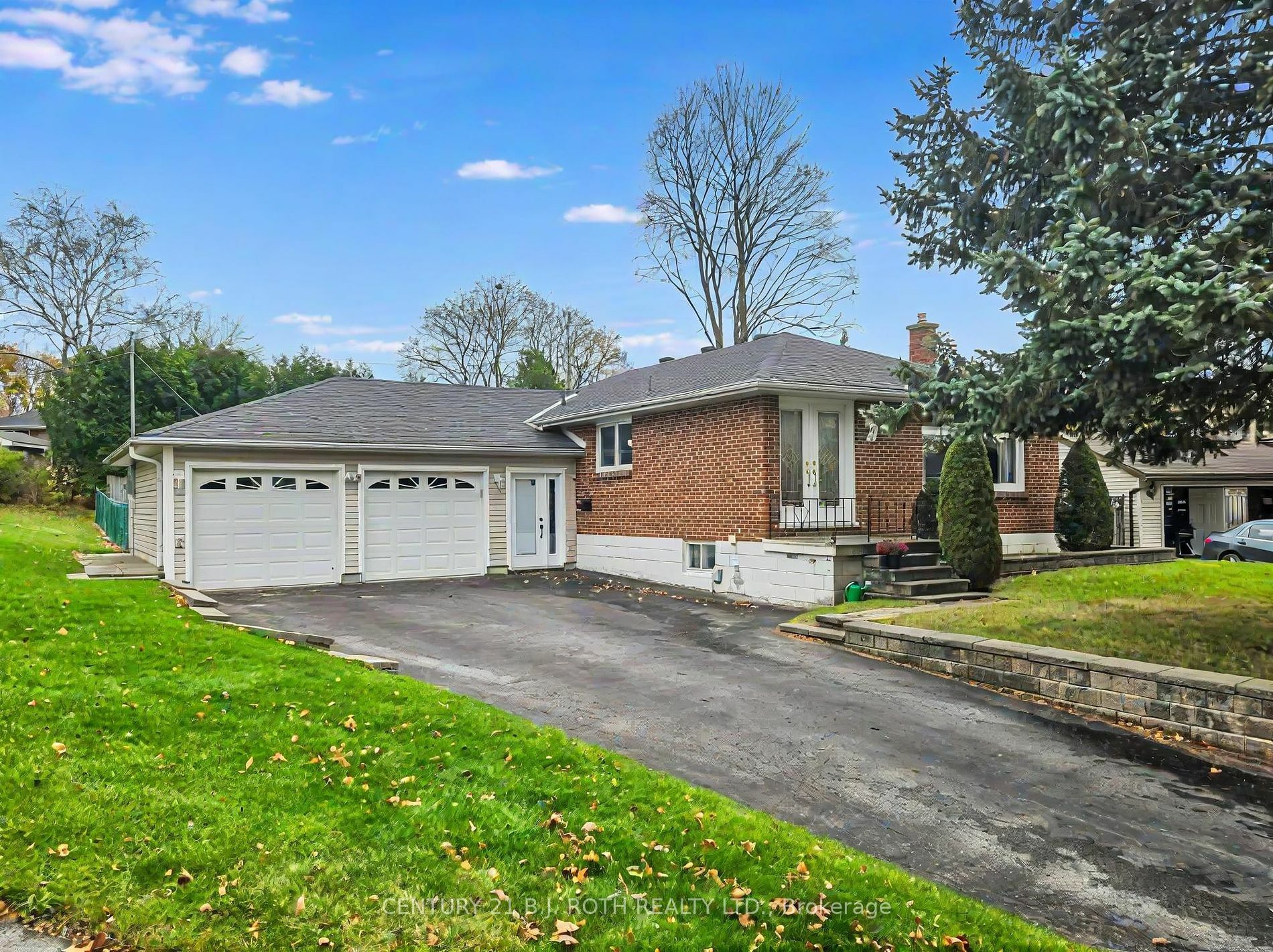 5 Creswick Crt  Barrie ON L4M 2J7 photo