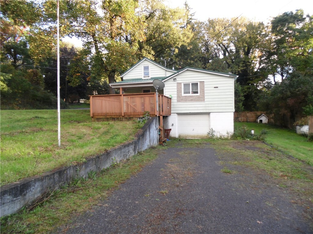 Property Photo:  4727 Hall Center Road  NY 14568 