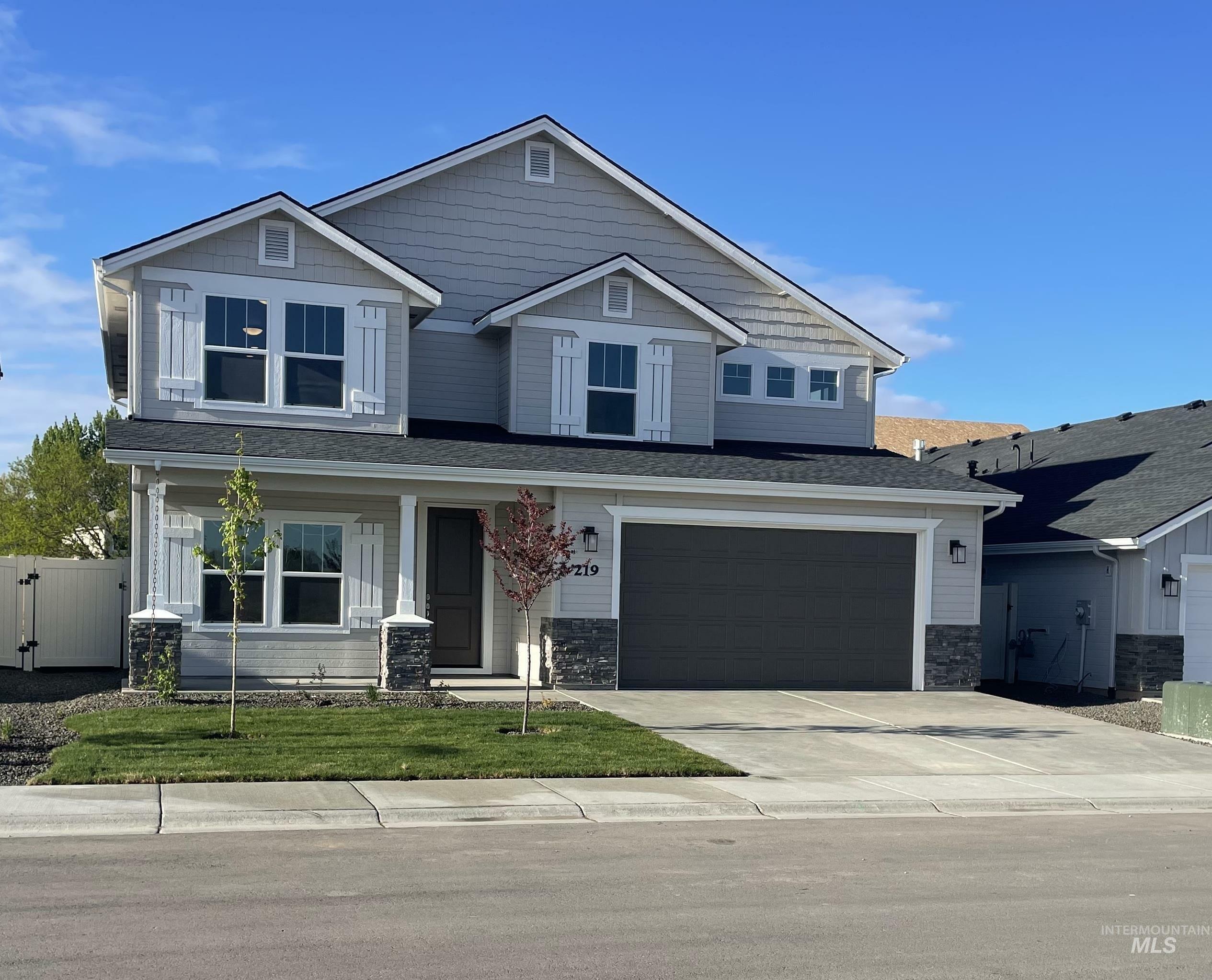 Property Photo: 219 W Willow Dale Dr. ID 83634