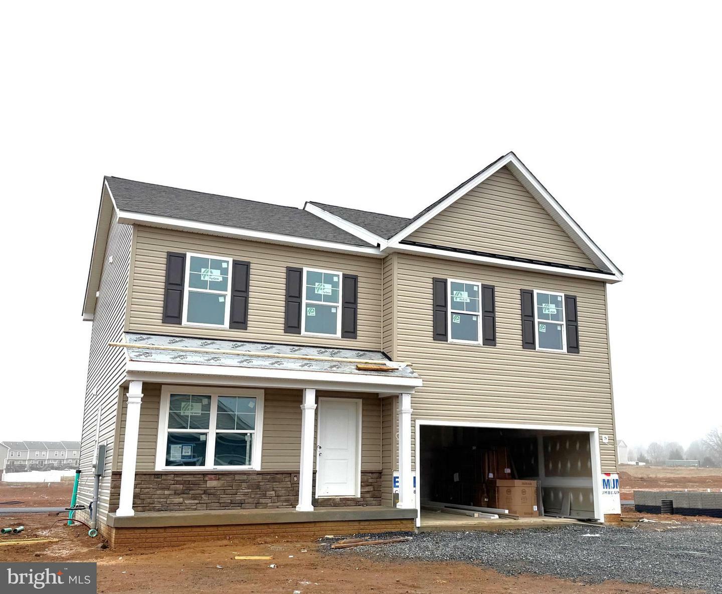 Property Photo:  127 Santiago Circle  WV 25403 