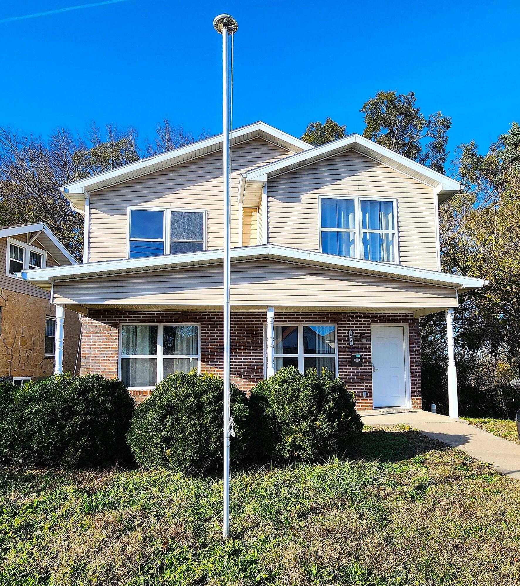 Property Photo:  824 Clark Ave  MO 65101 