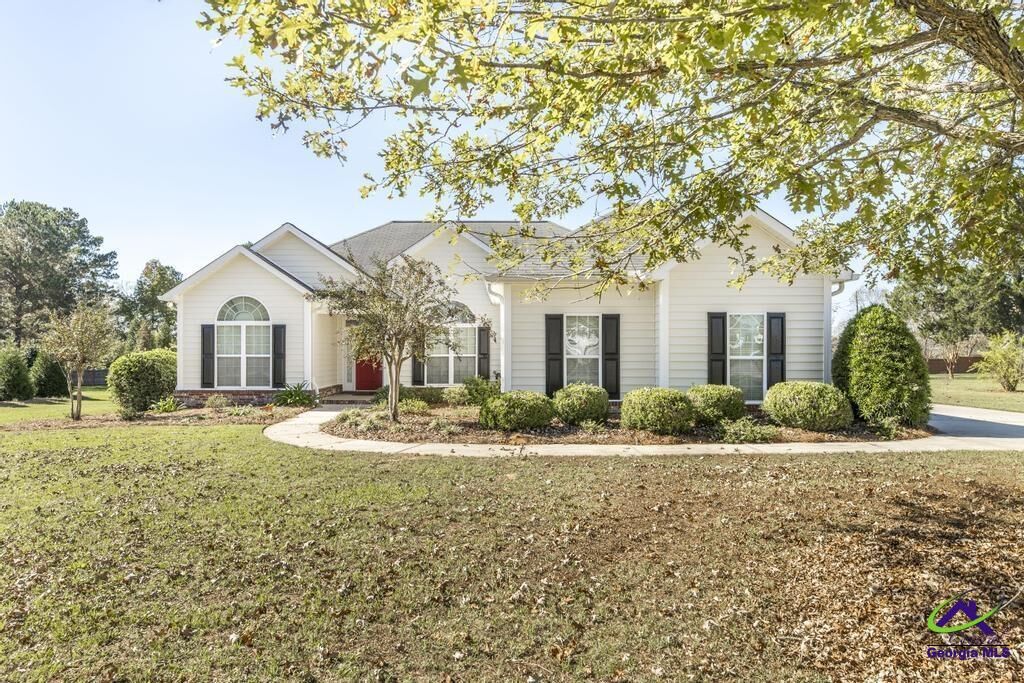 Property Photo:  3004 Chatooga Way  GA 31005 