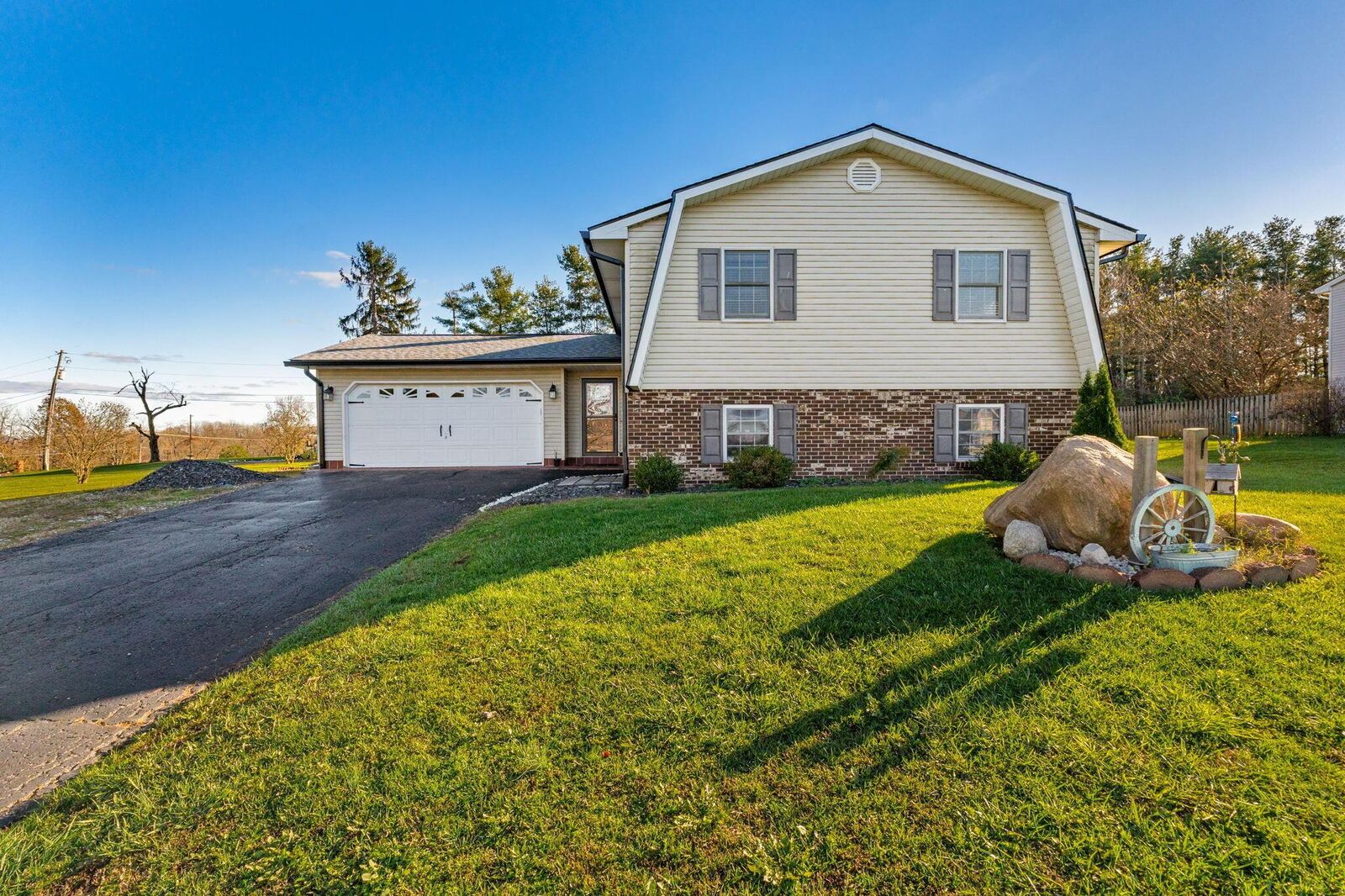 Property Photo: 89 Arlington Drive OH 45601