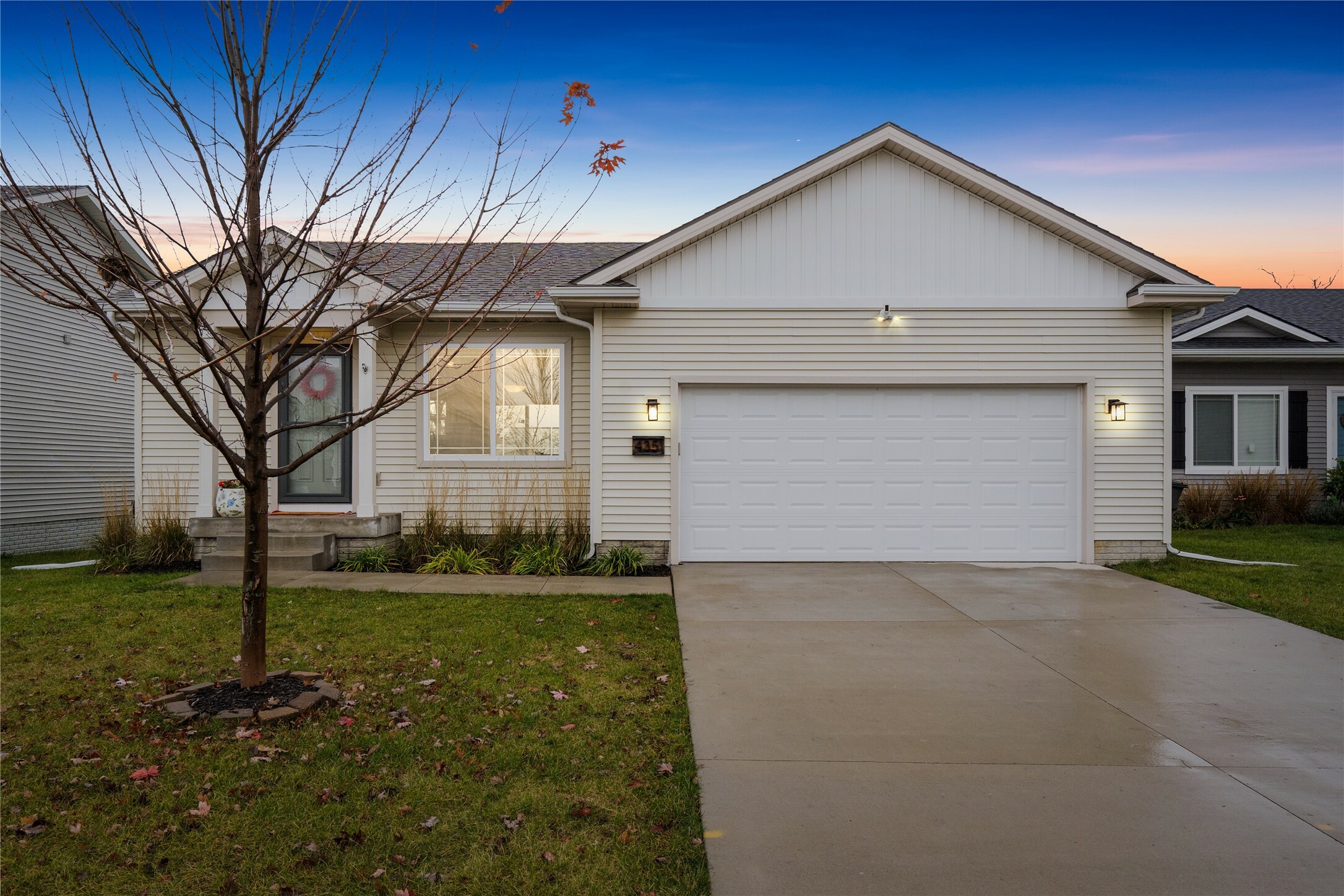 Property Photo:  4351 E 48th Street  IA 50317 