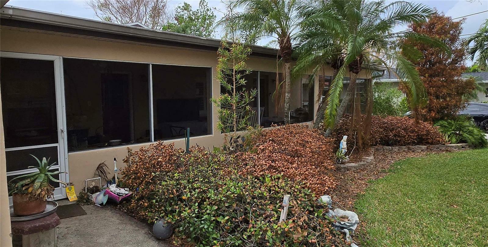 Property Photo:  7054 Hibiscus Avenue S  FL 33707 