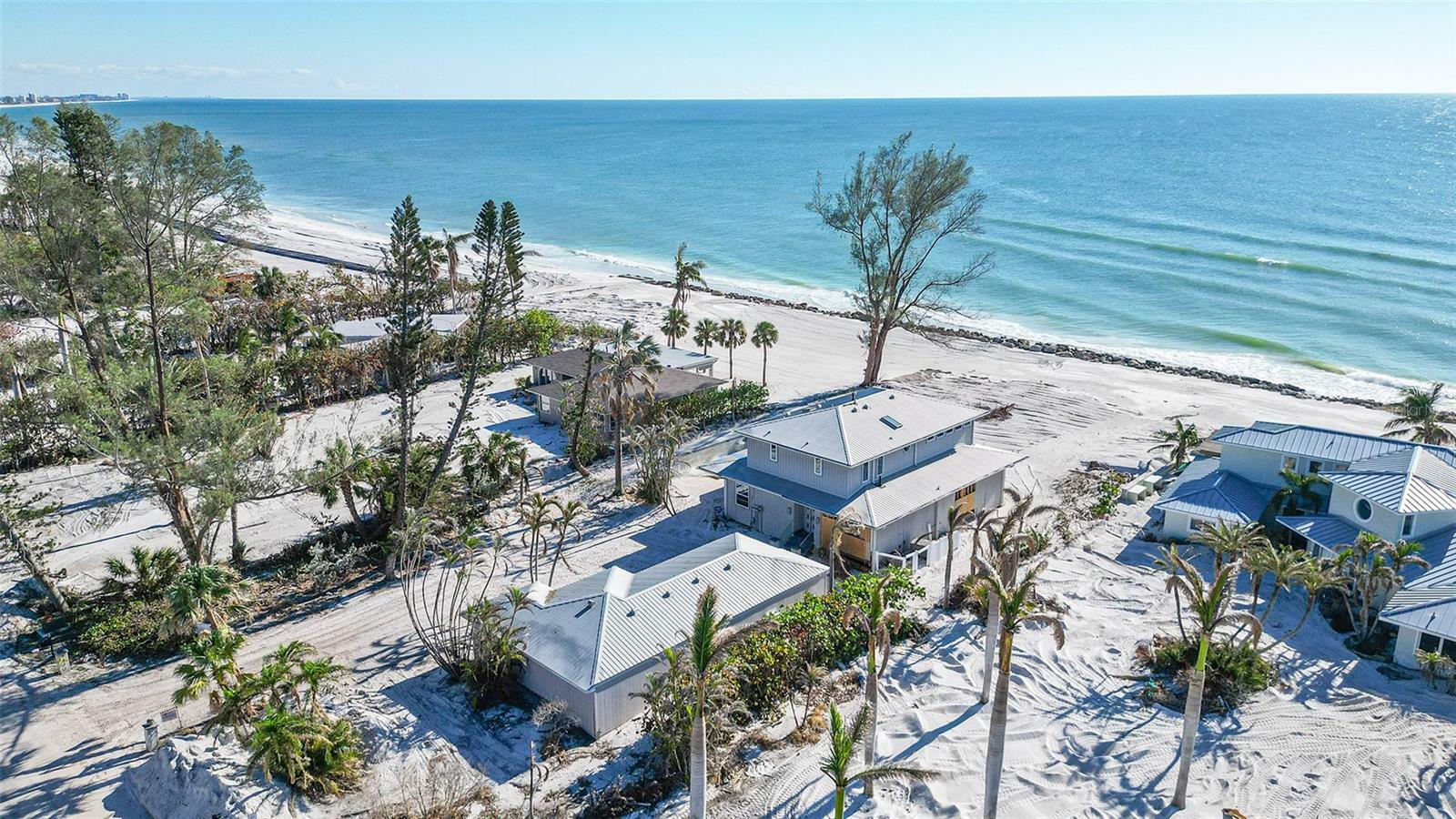 Property Photo:  6429 Gulfside Road  FL 34228 