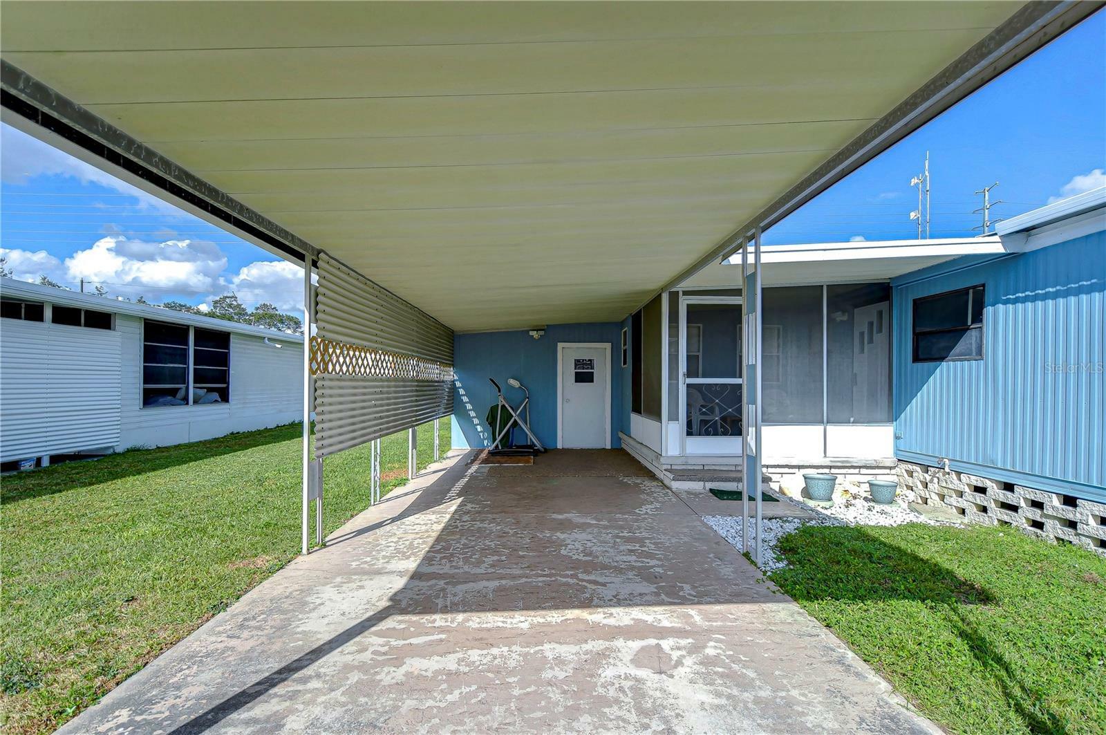 Property Photo:  37503 Attica Avenue  FL 33542 