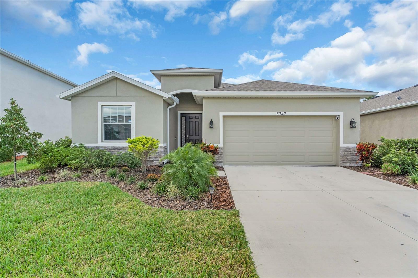 5747 Woodland Sage Drive  Sarasota FL 34238 photo