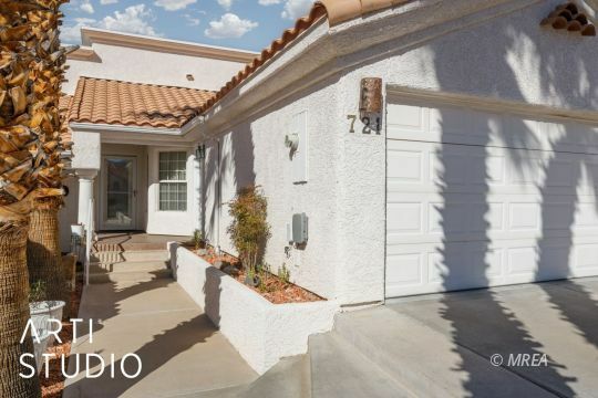 Property Photo:  721 Mesa Springs Dr  NV 89027 