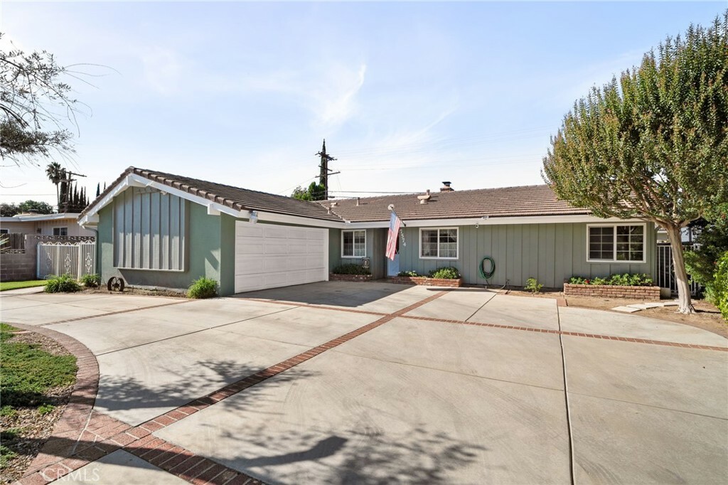 Property Photo:  7574 Alta Cuesta Drive  CA 91730 