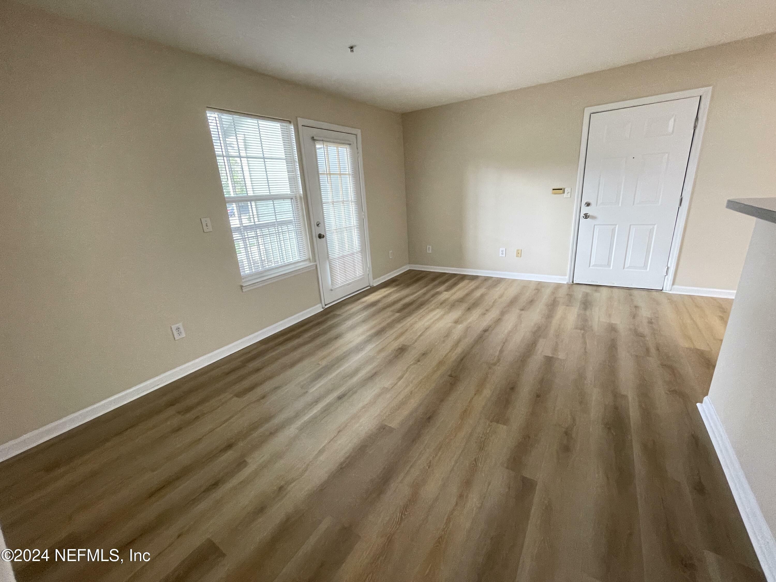 Property Photo:  7701 Timberlin Park Boulevard 613  FL 32256 