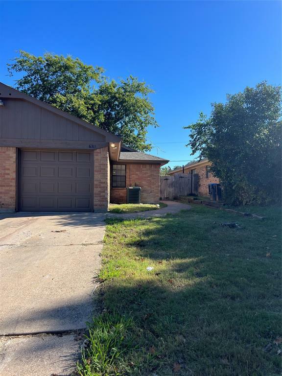 Property Photo:  6311 Peggy Drive  TX 76133 