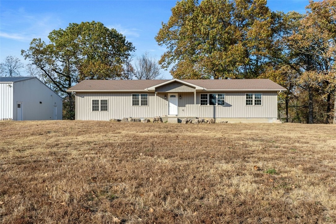 242 Pelican Lane  Green Forest AR 72638 photo