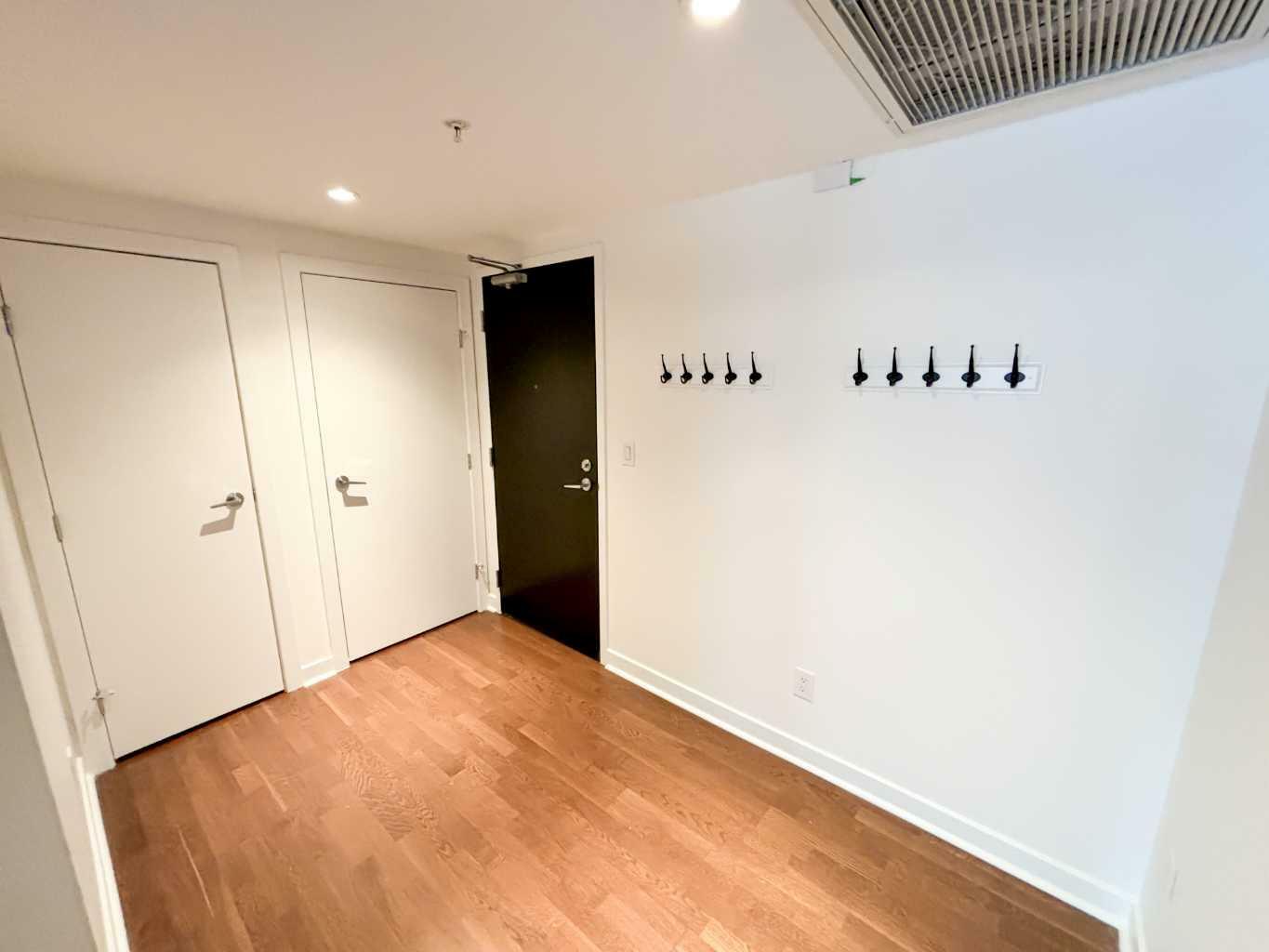Property Photo: 888 4 Avenue SW 707 AB T2P 0V2