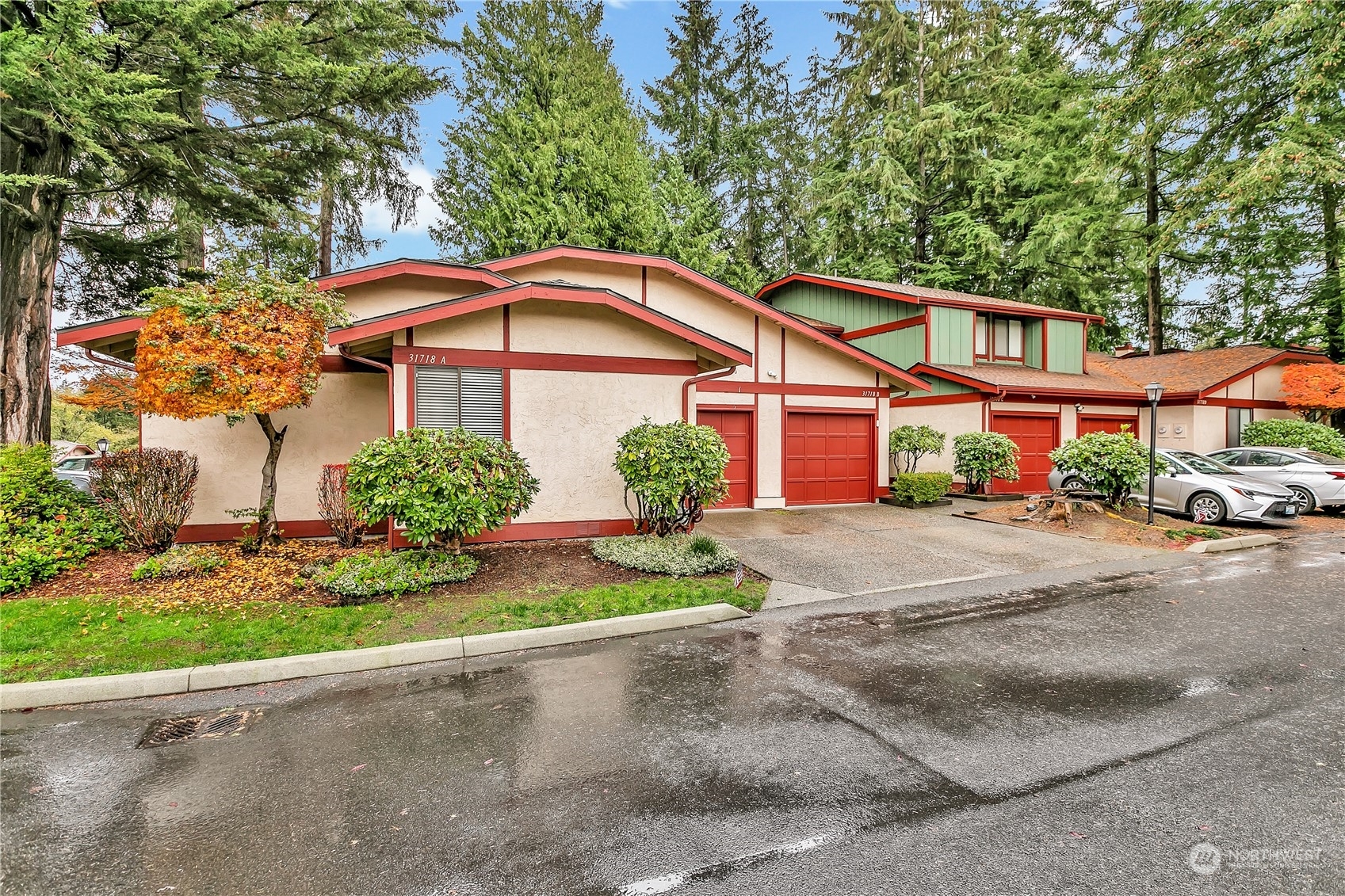 Property Photo: 31718 48th Lane SW B WA 98023