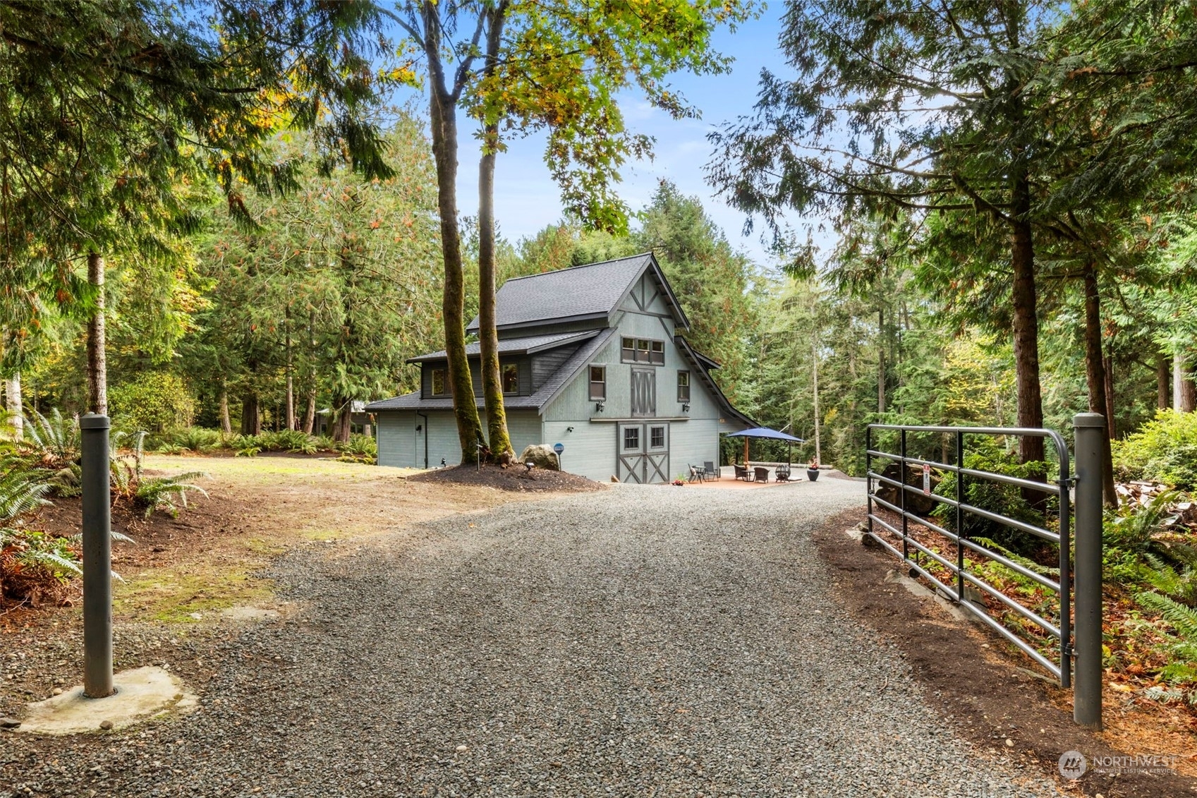 7698 Westerly Lane NE  Bainbridge Island WA 98110 photo