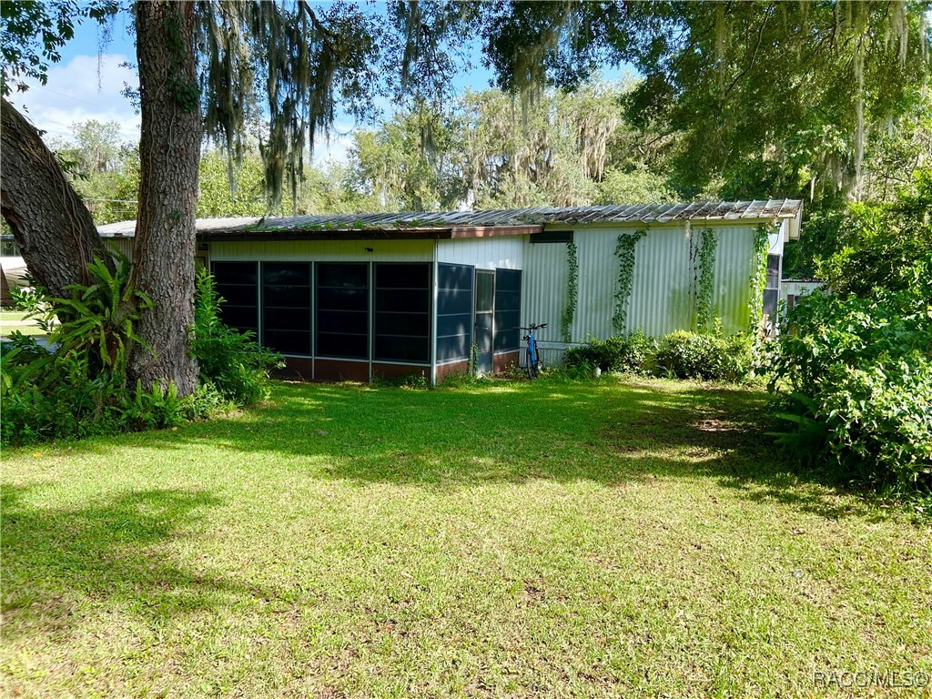 1159 County 482C1 Road  Lake Panasoffkee FL 33538 photo