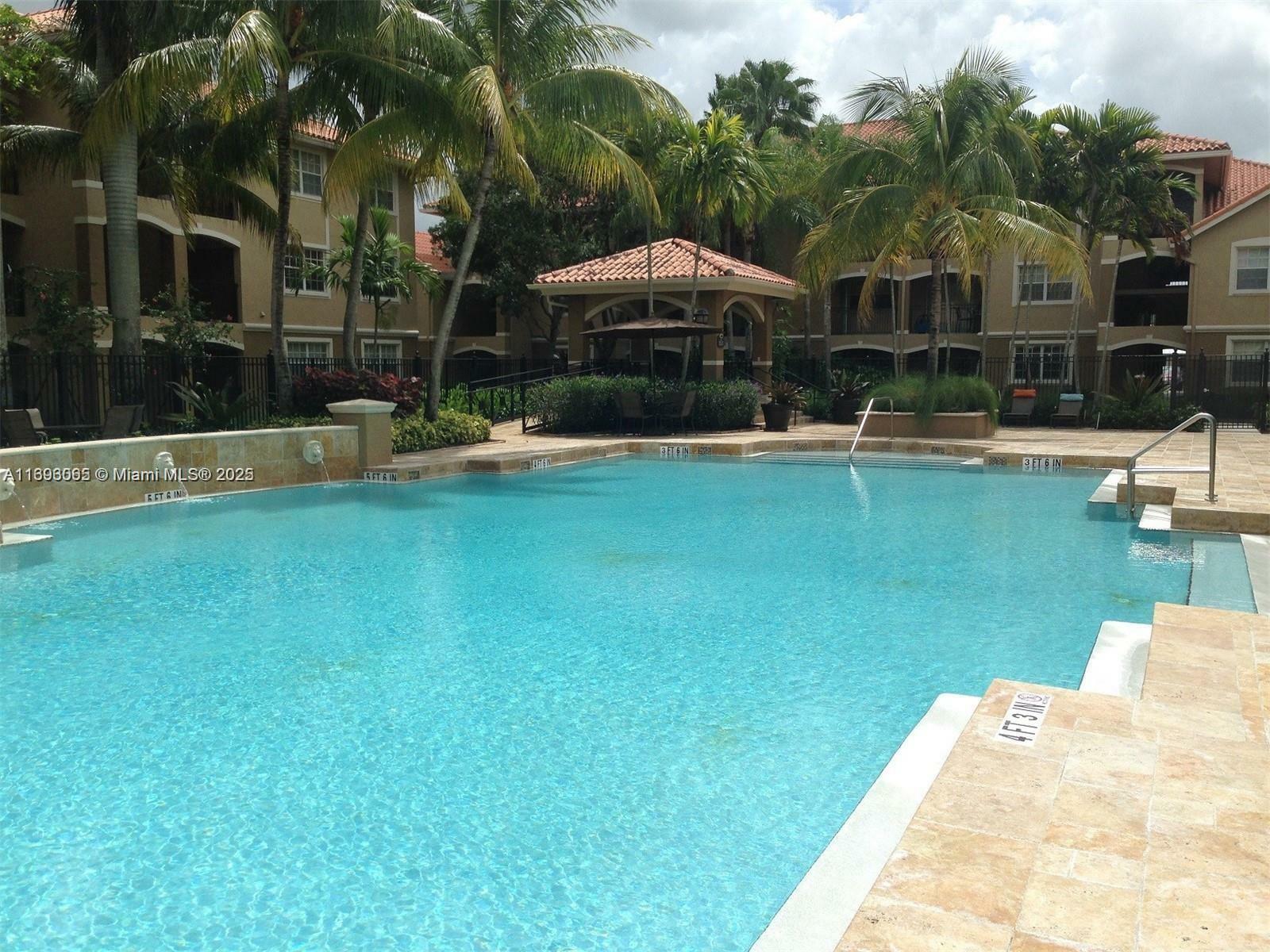 Property Photo: 160 SW 117th Ter 6101 FL 33025
