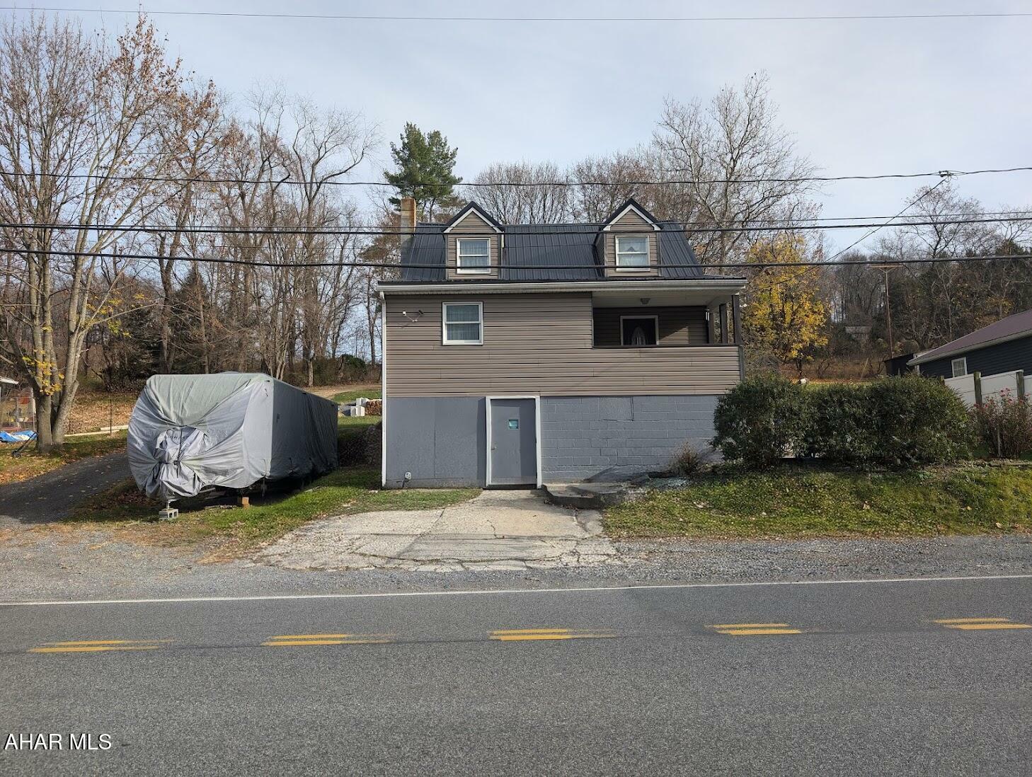 Property Photo:  9802 Black Valley Road  PA 15537 