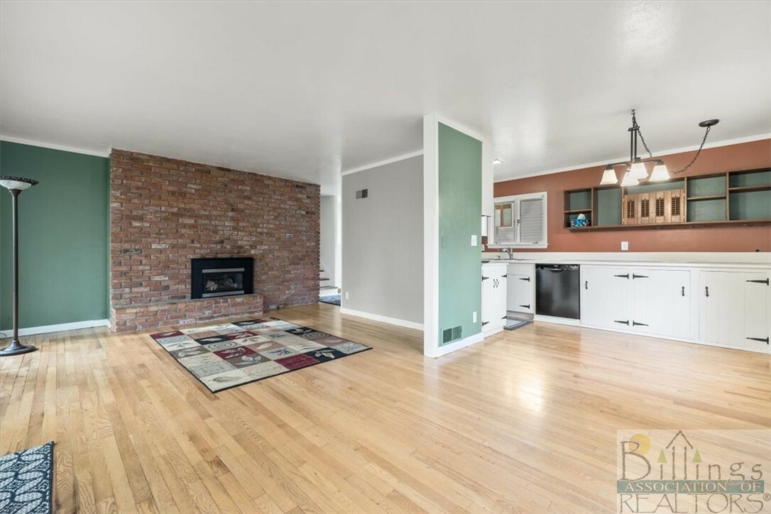 Property Photo:  2550 Terrace Drive  MT 59102 