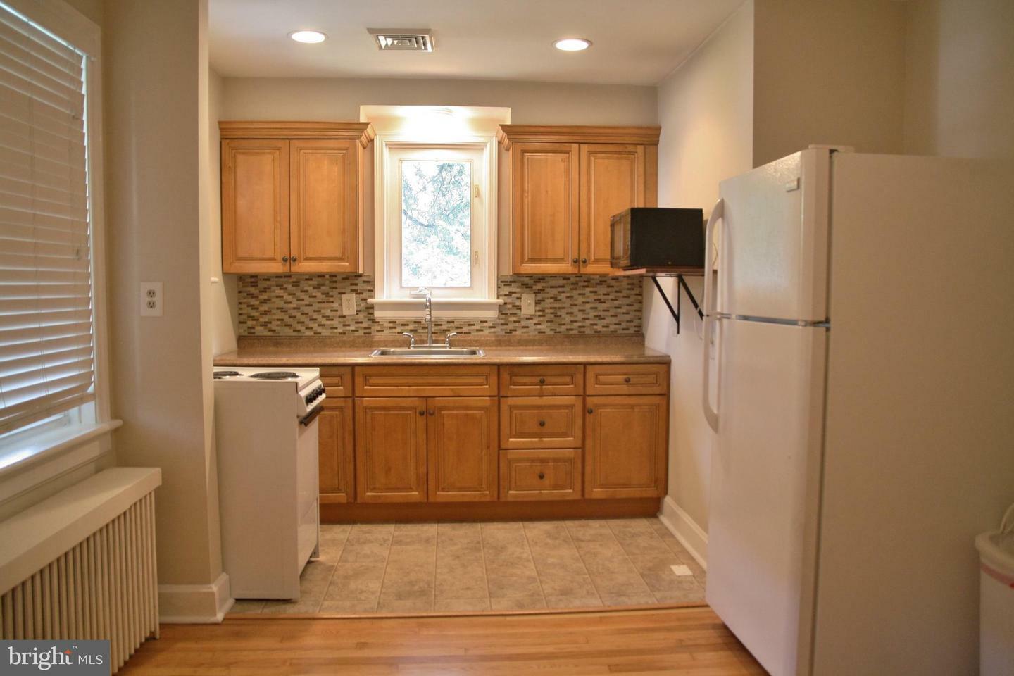 Property Photo:  2722 Walnut Street D  PA 17011 